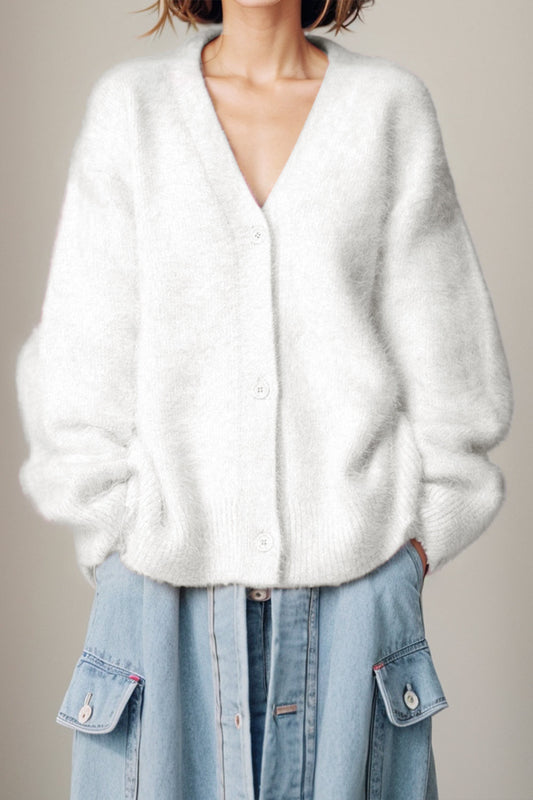 How to Style Neutrals Like a Pro – Tips from Cielo